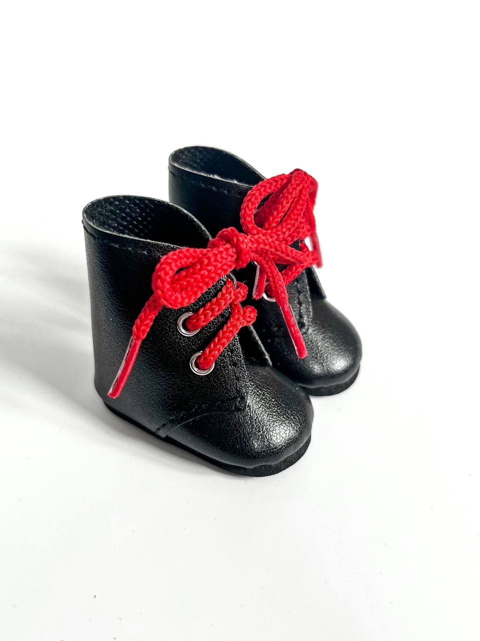 Paola Reina Ботинки черные с красными шнурками, для кукол 32 см, арт. 63225
